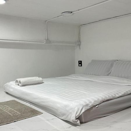 Megun Capsule 150 Cm Διαμέρισμα Μπανγκόκ Εξωτερικό φωτογραφία